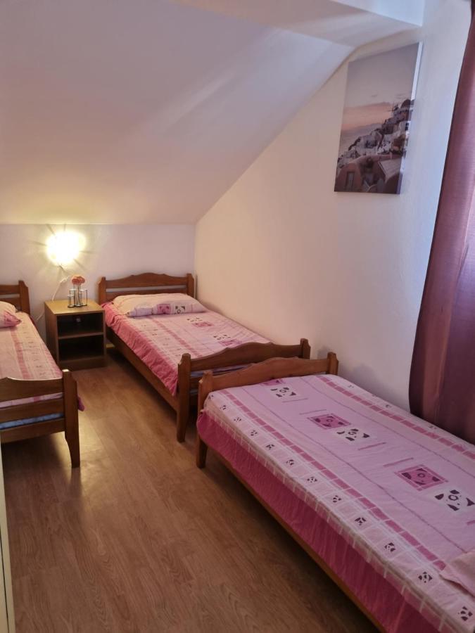 Apartmani Slavica بيوغْغاد نا موغو المظهر الخارجي الصورة